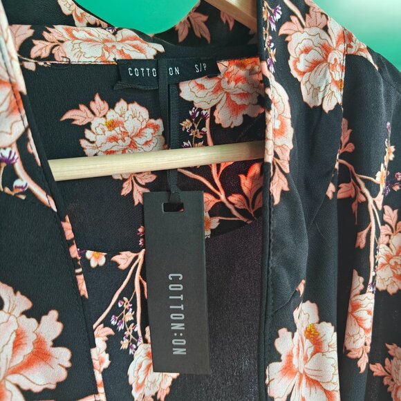 Cotton On Black Floral Wrap Kimono Blouse – Size S - Picture 2 of 4
